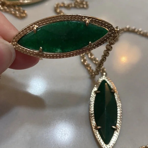 New Kendra Scott Tory Marquis Station Necklace Gold & Cats Eye Emerald Green - Picture 5 of 8